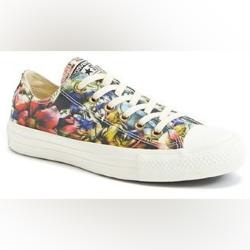 WOMEN’S FLORAL CONVERSE ALL STAR CHUCK TAYLORS SIZE 7